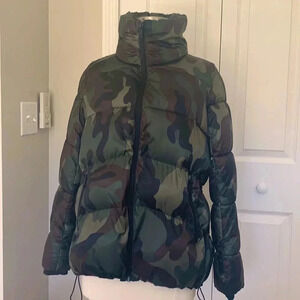 Sam Edelman Camo puffer jacket
